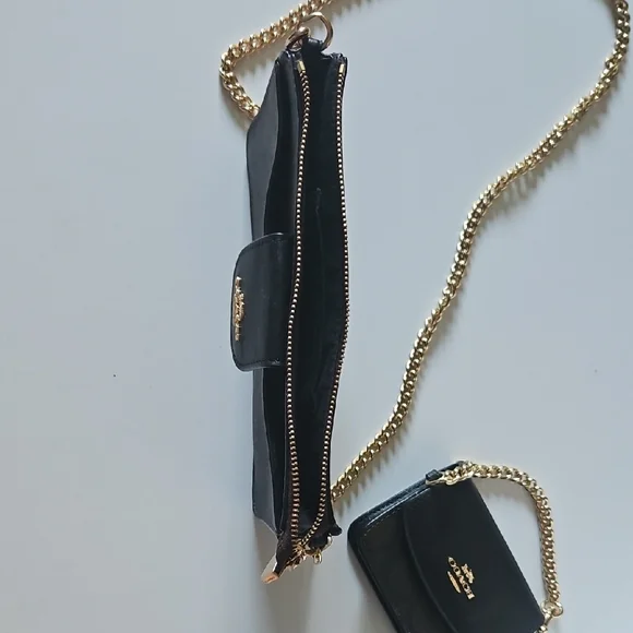 Coach Black Crossbody Bag with Gold Chain - Picture 9 of 10